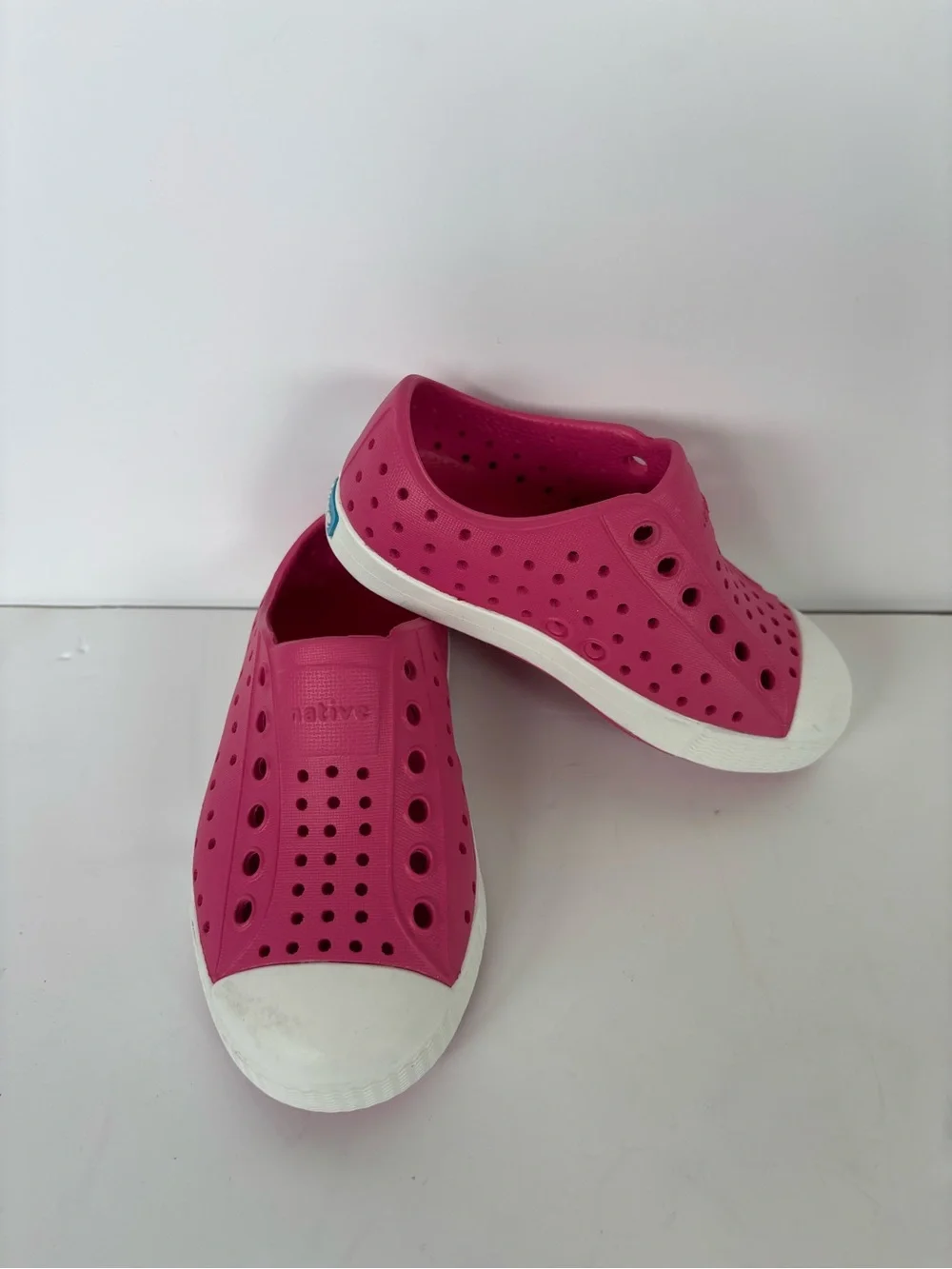 Native Kids Jefferson Pink Slip-On Water Shoes size 7